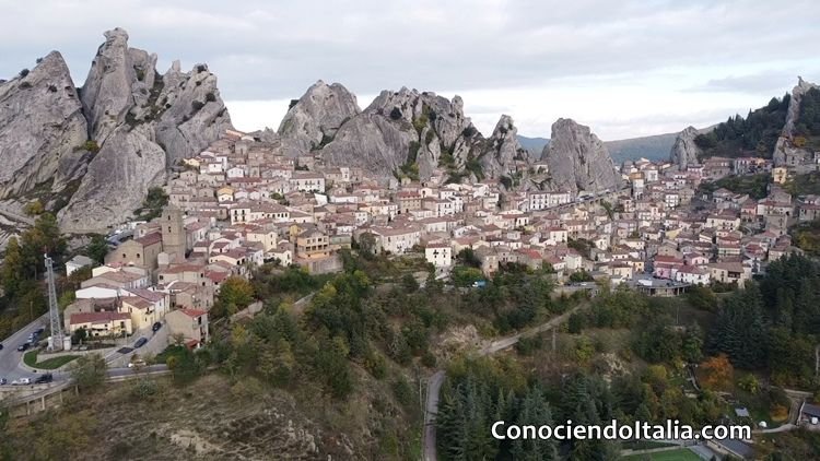 Dónde alojarse en Pietrapertosa: Mejores zonas y hoteles